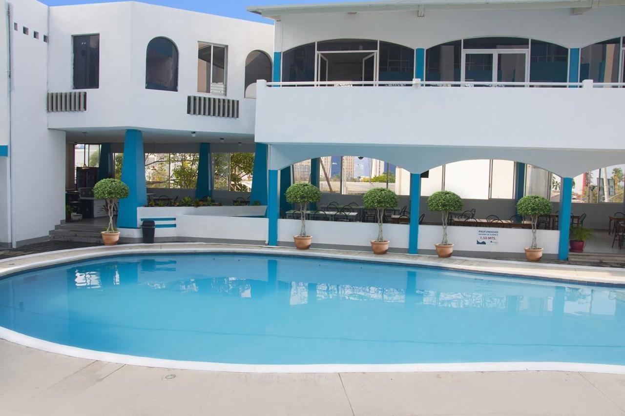 Dorados Acapulco Hotel Buitenkant foto